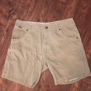 Men’s KUHL shorts